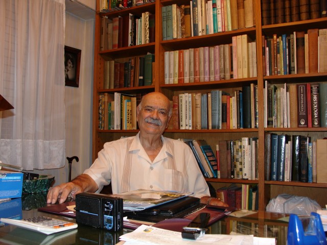 2006 - Dr. Osvaldo Falcón (Small)